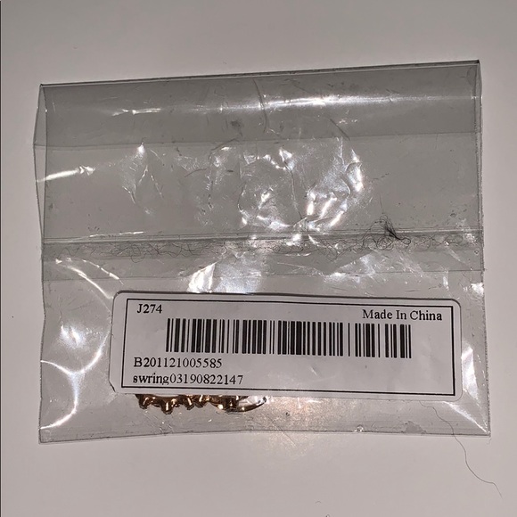 Rings - Picture 6 of 6